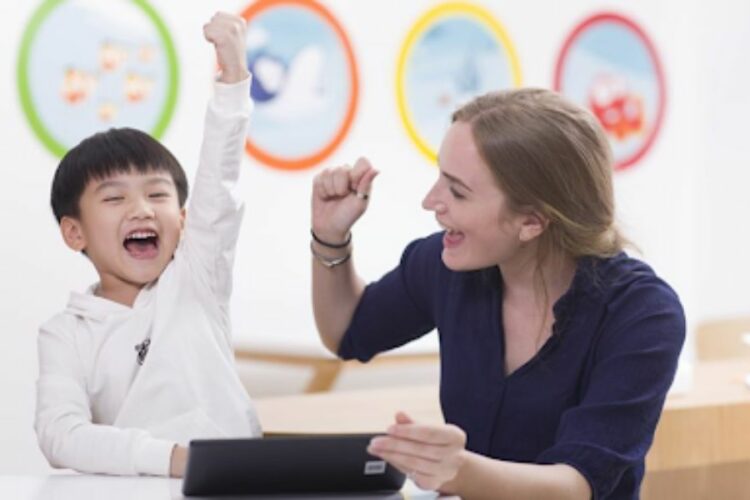 Cách học tiếng Anh cho bé bằng phương pháp nghe nói