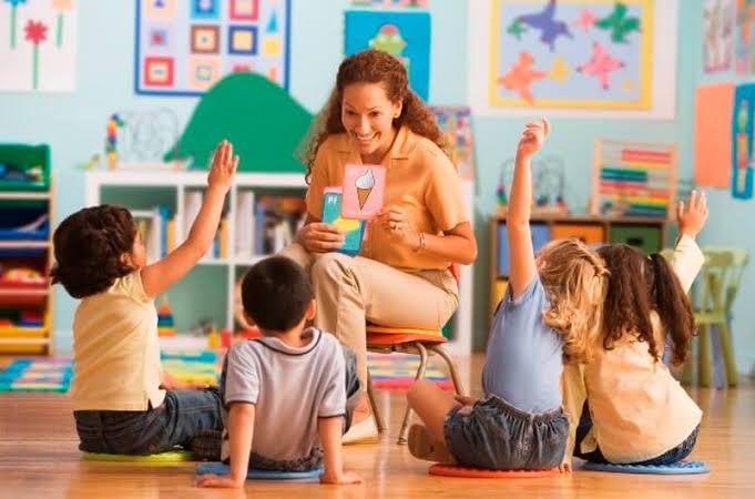 Cách học tiếng Anh cho bé qua trò chơi và hoạt động tương tác